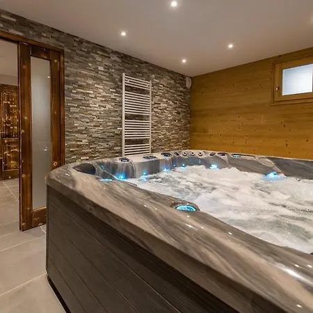 Montagnard Renove Avec Jacuzzi 4****- 15 Personnes * Saint-Sorlin-dʼArves