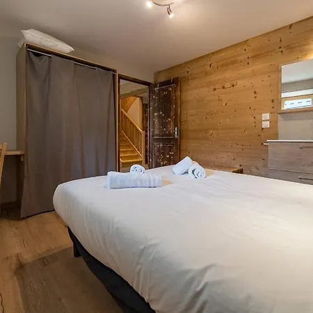 Montagnard Renove Avec Jacuzzi 4****- 15 Personnes