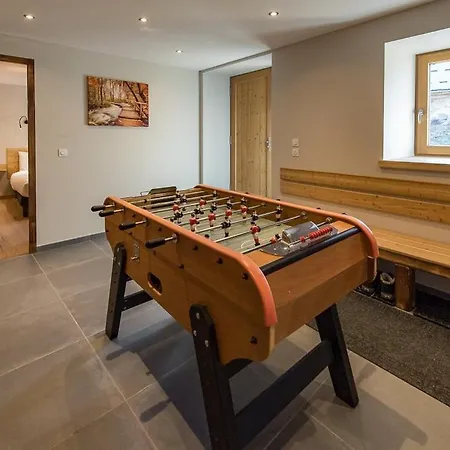 Montagnard Renove Avec Jacuzzi 4****- 15 Personnes *